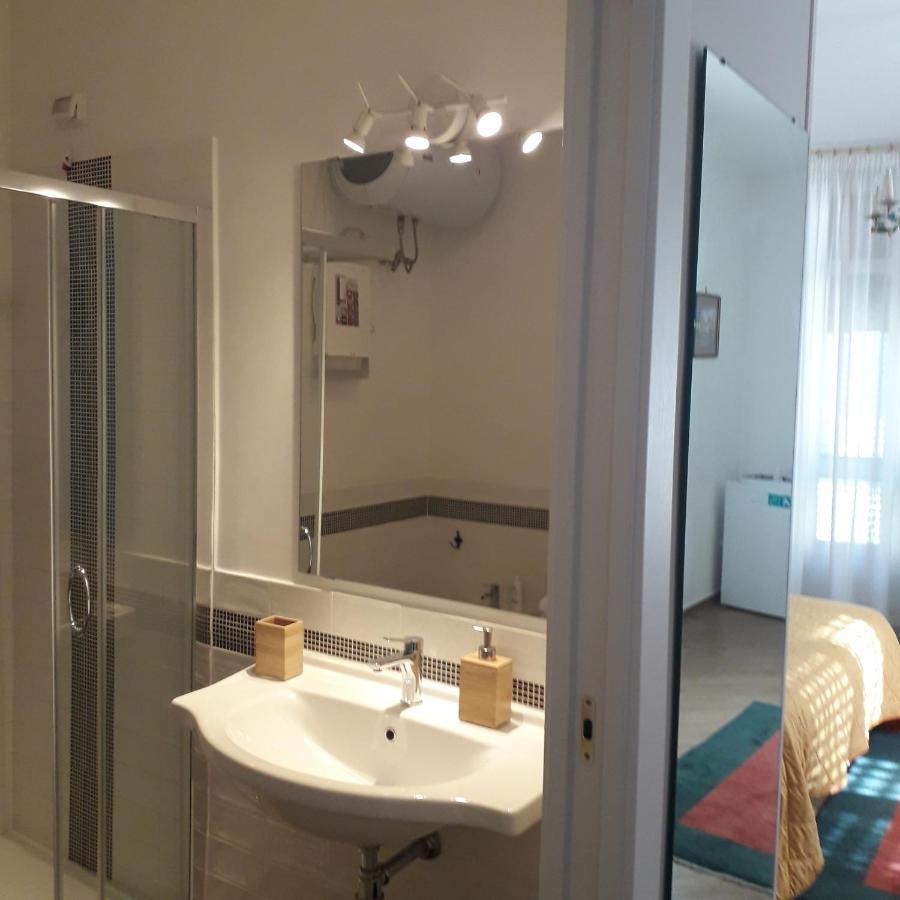 B&B Villa Ocsia Сан-Джорджо-а-Кремано Экстерьер фото